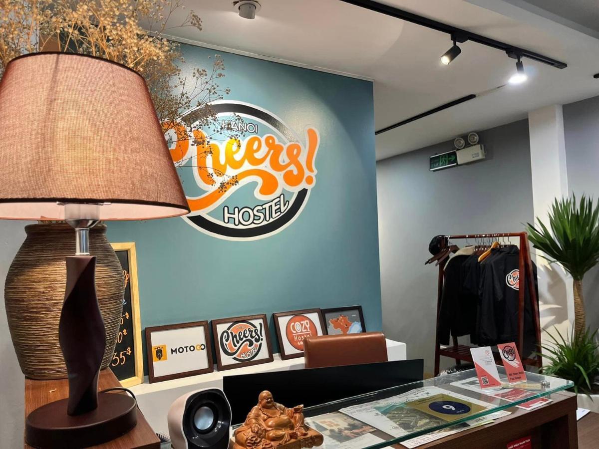 Cheers Hostel 하노이 외부 사진