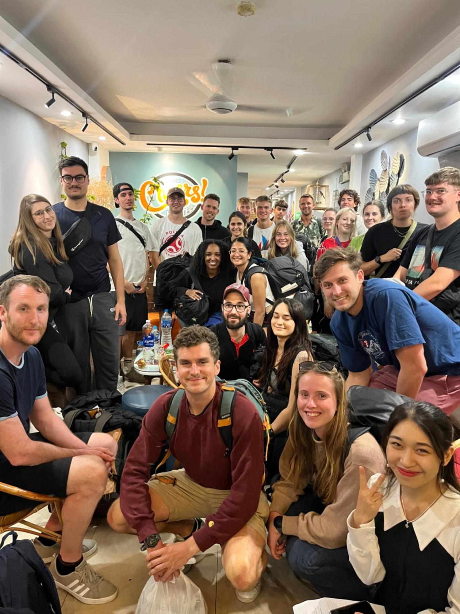 Cheers Hostel 하노이 외부 사진